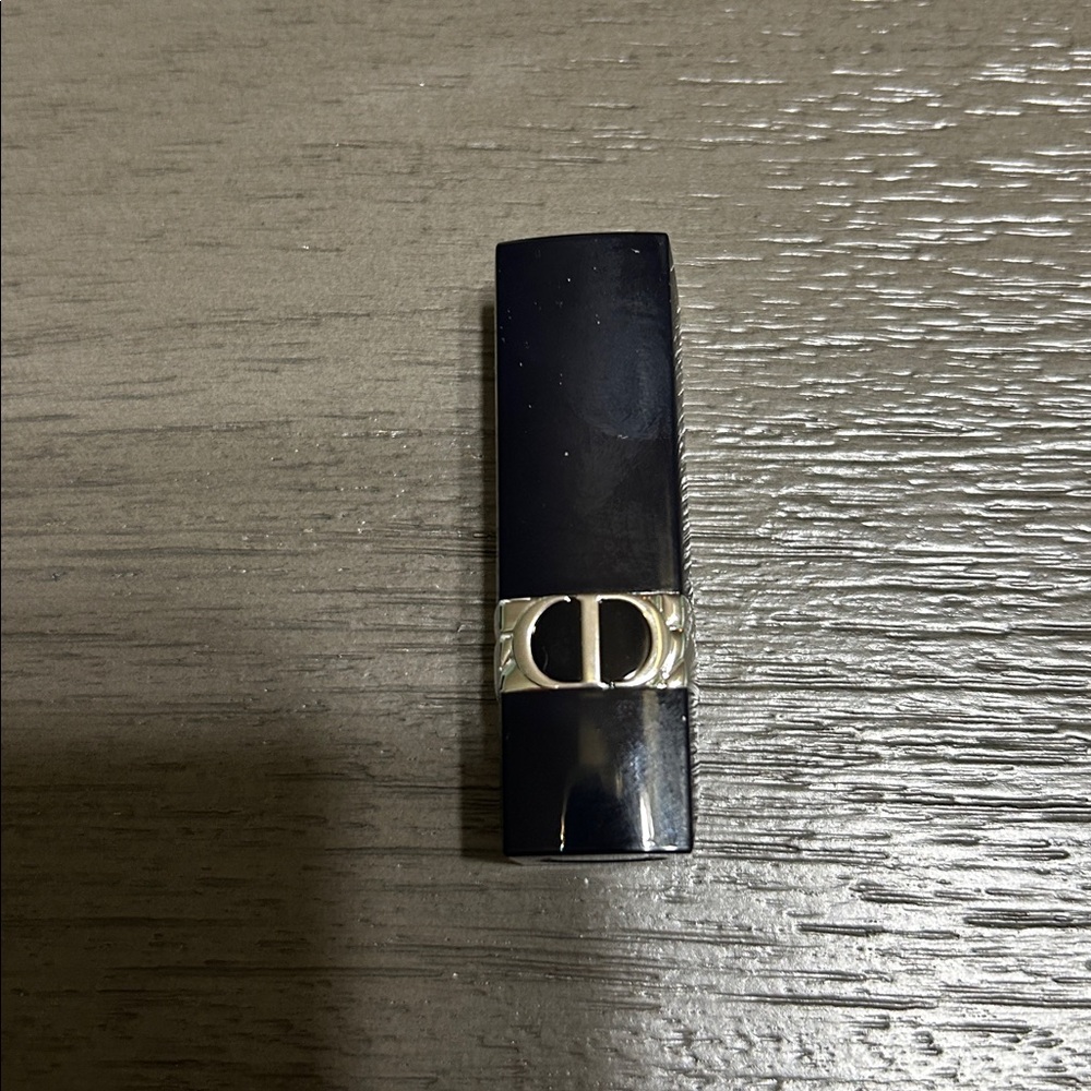 New Mini Dior Rouge Lipstick - Picture 2 of 3